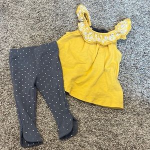 Savannah 2 piece baby girls outfit 0-3 months